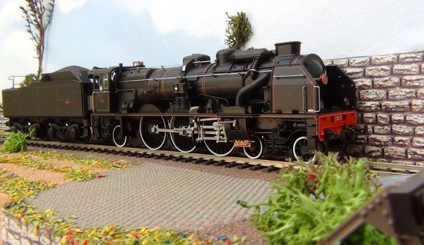 Locomotive Vapeur JOUEF CLUB 231 E Calais NORD CHOCOLAT - HO - Édition Limitée