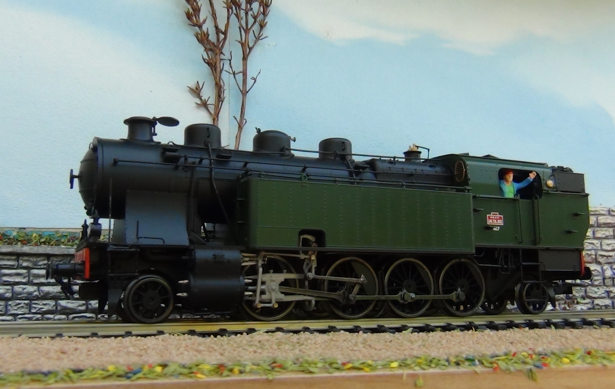 Revue Loco N°419 - Indicateur De Vitesse 141 TA Inox 232 U1 - Document D'occasion